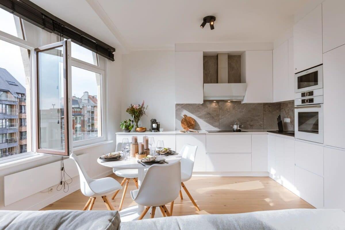 Huswell - Brand New Apartment Near The Beach Бланкенберге Экстерьер фото